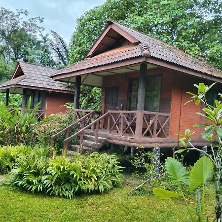 Khao Sok River & Jungle Resort Khao Sok National Park Екстериор снимка